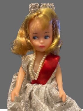 Elegant Vintage 1960’s Pageant Princess Doll with Blonde Hair